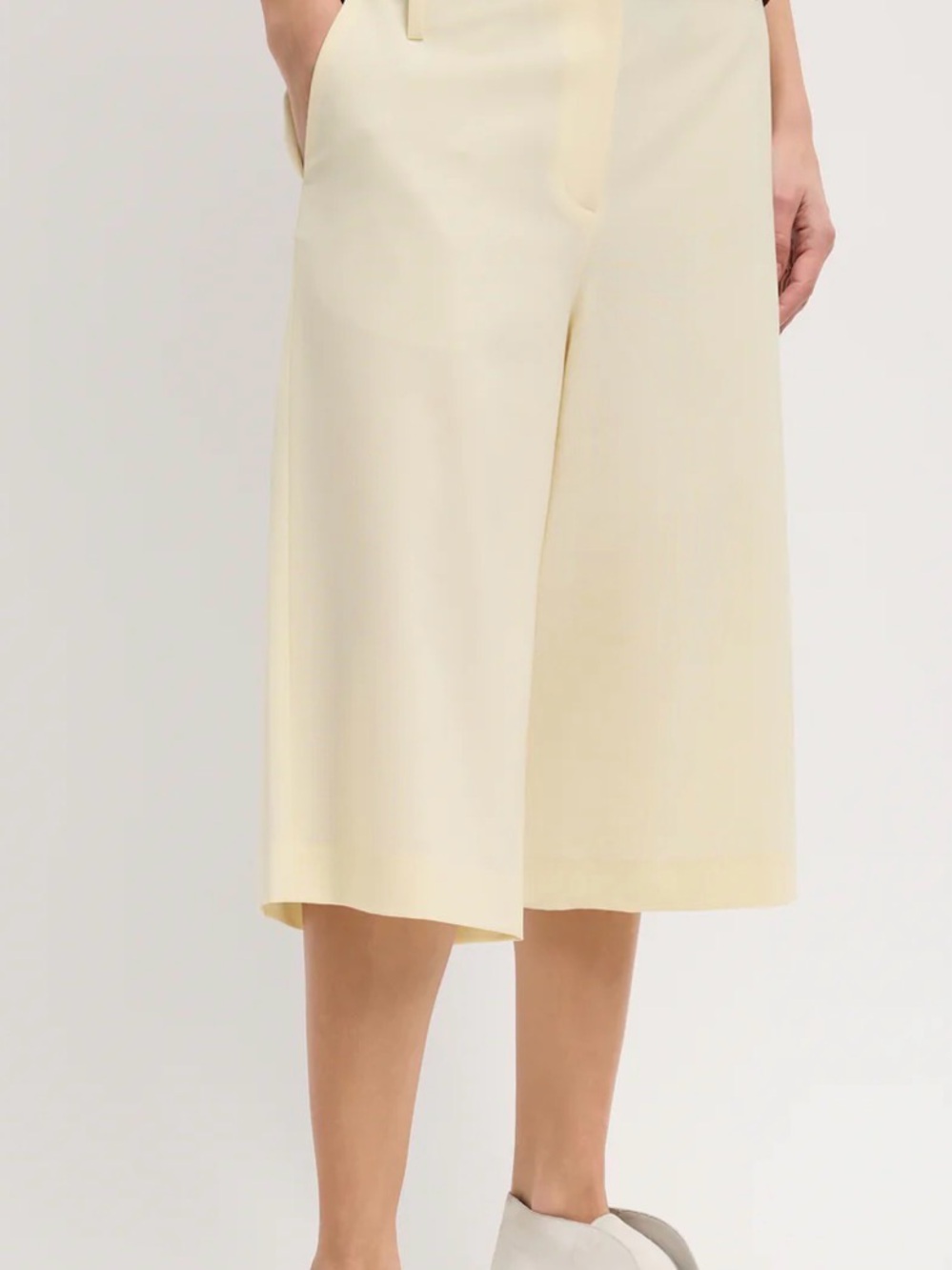 Tibi Tropical Wool Short Ivory 12 - Picture 6 of 7